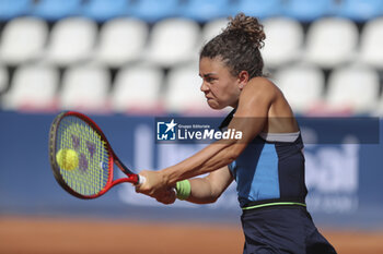 2023-07-20 - Jasmine Paolini with the backhand at the Palermo Open Ladies WTA 250 - WTA 250 PALERMO LADIES OPEN - INTERNATIONALS - TENNIS