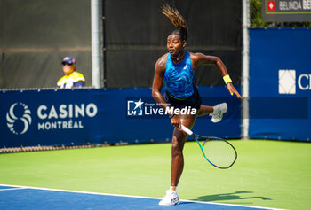 2023-08-09 - Alycia Parks of the United States in action against Belinda Bencic of Switzerland during the second round of the 2023 Omnium Banque Nationale, WTA 1000 tennis tournament on August 9, 2023 in Montreal, Canada - TENNIS - WTA - OMNIUM BANQUE NATIONALE 2023 - INTERNATIONALS - TENNIS