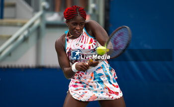 2023-08-28 - Clervie Ngounoue of the United States in action during the first round of the 2023 US Open Tennis Championships, Grand Slam tennis tournament on August 28, 2023 at USTA National Tennis Center in New York, United States - TENNIS - US OPEN 2023 - INTERNATIONALS - TENNIS