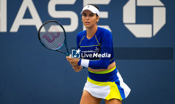 2023-08-28 - Ajla Tomljanovic of Australia in action during the first round of the 2023 US Open Tennis Championships, Grand Slam tennis tournament on August 28, 2023 at USTA National Tennis Center in New York, United States - TENNIS - US OPEN 2023 - INTERNATIONALS - TENNIS