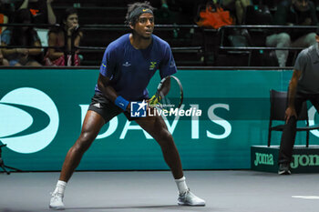 2023-09-12 - Elias Ymer (SWE)during Davis Cup 2023 Group A match between Nicolas Jarry (CHI) in Bologna 12/09/23 at the Unipol Arena - DAVIS CUP - SWEDEN VS CHILE - INTERNATIONALS - TENNIS
