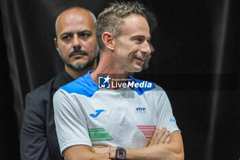 2023-09-13 - Filippo Volandri head coach of Italy National Team at Davis Cup 2023 Group A match at the Unipol Arena in Bologna on 13/09/23 - DAVIS CUP - CANADA VS ITALY - INTERNATIONALS - TENNIS