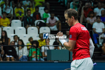 2023-09-14 - Vasek Pospisil (CAN)celebrates after winning the point during Davis Cup 2023 Group A match between Leo Borg (SWE) at the Unipol Arena in Bologna on 14/09/23 - DAVIS CUP - CANADA VS SWEDEN - INTERNATIONALS - TENNIS