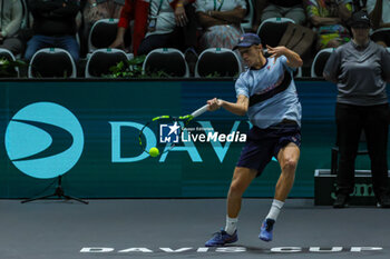 2023-09-14 - Leo Borg (SWE) hits the ball with his forehand during Davis Cup 2023 Group A match between Vasek Pospisil (CAN)at the Unipol Arena in Bologna on 14/09/23 - DAVIS CUP - CANADA VS SWEDEN - INTERNATIONALS - TENNIS