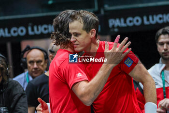 2023-09-14 - Vasek Pospisil (CAN)celebrates after winning the match during Davis Cup 2023 Group A match between at the Unipol Arena in Bologna on 14/09/23 - DAVIS CUP - CANADA VS SWEDEN - INTERNATIONALS - TENNIS