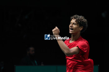 2023-09-14 - Gabriel Diallo (CAN) celebrates after winning the match between Elias Ymer (SWE) during Davis Cup 2023 Group A match at the Unipol Arena in Bologna on 14/09/23 - DAVIS CUP - CANADA VS SWEDEN - INTERNATIONALS - TENNIS