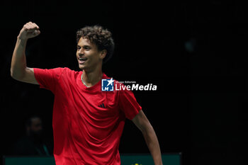 2023-09-14 - Gabriel Diallo (CAN) celebrates after winning the match between Elias Ymer (SWE) during Davis Cup 2023 Group A match at the Unipol Arena in Bologna on 14/09/23 - DAVIS CUP - CANADA VS SWEDEN - INTERNATIONALS - TENNIS