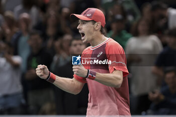 2023-10-30 - Alex De Minaur of Australia celebrates his first round victory against Andy Murray of Great Britain during the Rolex Paris Masters 2023, ATP Masters 1000 tennis tournament on October 30, 2023 at Accor Arena in Paris, France - TENNIS - ATP - ROLEX PARIS MASTERS 2023 - INTERNATIONALS - TENNIS
