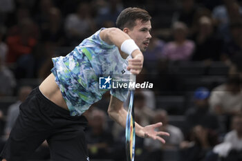2023-10-31 - Daniel Altmaier of Germany during day 2 of the Rolex Paris Masters 2023, ATP Masters 1000 tennis tournament on October 31, 2023 at Accor Arena in Paris, France - TENNIS - ATP - ROLEX PARIS MASTERS 2023 - INTERNATIONALS - TENNIS