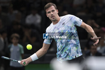 2023-10-31 - Daniel Altmaier of Germany during day 2 of the Rolex Paris Masters 2023, ATP Masters 1000 tennis tournament on October 31, 2023 at Accor Arena in Paris, France - TENNIS - ATP - ROLEX PARIS MASTERS 2023 - INTERNATIONALS - TENNIS