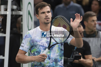2023-10-31 - Winner Daniel Altmaier of Germany celebrates his first round victory against Arthur Fils of France during day 2 of the Rolex Paris Masters 2023, ATP Masters 1000 tennis tournament on October 31, 2023 at Accor Arena in Paris, France - TENNIS - ATP - ROLEX PARIS MASTERS 2023 - INTERNATIONALS - TENNIS