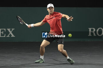 2023-10-31 - Mackenzie McDonald of USA during day 2 of the Rolex Paris Masters 2023, ATP Masters 1000 tennis tournament on October 31, 2023 at Accor Arena in Paris, France - TENNIS - ATP - ROLEX PARIS MASTERS 2023 - INTERNATIONALS - TENNIS