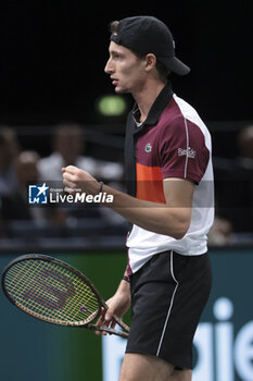 2023-10-31 - Ugo Humbert of France during day 2 of the Rolex Paris Masters 2023, ATP Masters 1000 tennis tournament on October 31, 2023 at Accor Arena in Paris, France - TENNIS - ATP - ROLEX PARIS MASTERS 2023 - INTERNATIONALS - TENNIS