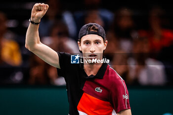 2023-11-01 - Ugo HUMBERT of France celebrates his point during the third day of the Rolex Paris Masters 2023, ATP Masters 1000 tennis tournament on November 01, 2023 at Accor Arena in Paris, France - TENNIS - ATP - ROLEX PARIS MASTERS 2023 - INTERNATIONALS - TENNIS
