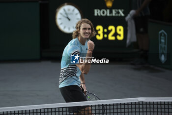 2023-11-01 - Alexander Sasha Zverev of Germany celebrates his second round victory against Ugo Humbert of France during day 3 of the Rolex Paris Masters 2023, ATP Masters 1000 tennis tournament on November 1, 2023 at Accor Arena in Paris, France - TENNIS - ATP - ROLEX PARIS MASTERS 2023 - INTERNATIONALS - TENNIS