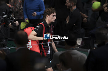 2023-11-01 - Ugo Humbert of France leaves the court after his defeat during day 3 of the Rolex Paris Masters 2023, ATP Masters 1000 tennis tournament on November 1, 2023 at Accor Arena in Paris, France - TENNIS - ATP - ROLEX PARIS MASTERS 2023 - INTERNATIONALS - TENNIS