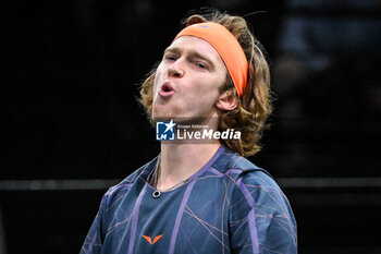 2023-11-02 - Andrey RUBLEV of Russia looks dejected during the fourth day of the Rolex Paris Masters 2023, ATP Masters 1000 tennis tournament on November 02, 2023 at Accor Arena in Paris, France - TENNIS - ATP - ROLEX PARIS MASTERS 2023 - INTERNATIONALS - TENNIS
