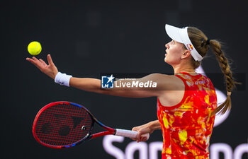 2023-10-29 - Elena Rybakina of Kazakhstan in action during the first round robin match of the 2023 WTA Finals Cancun, WTA tennis tournament on October 29, 2023 in Cancun, Mexico - TENNIS - WTA FINALS CANCUN 2023 - INTERNATIONALS - TENNIS