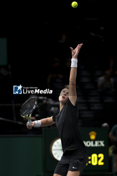 2023-11-03 - Holger Rune of Denmark during day 4 of the Rolex Paris Masters 2023, ATP Masters 1000 tennis tournament on November 2, 2023 at Accor Arena in Paris, France - TENNIS - ATP - ROLEX PARIS MASTERS 2023 - INTERNATIONALS - TENNIS
