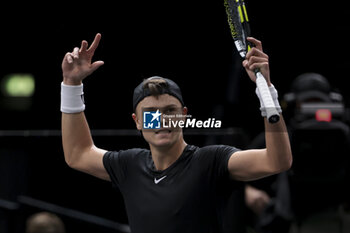 2023-11-03 - Holger Rune of Denmark during day 4 of the Rolex Paris Masters 2023, ATP Masters 1000 tennis tournament on November 2, 2023 at Accor Arena in Paris, France - TENNIS - ATP - ROLEX PARIS MASTERS 2023 - INTERNATIONALS - TENNIS
