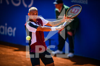 2023-04-20 - Daniel Evans (UK) and Karen Khachanov (Russia) face off during  a ATP 500 Barcelona Open Banc Sabadell round of 16 match at Real Club de Tenis de Barcelona, in Barcelona, Spain on April 20, 2023. (Photo / Felipe Mondino) - ATP 500 BARCELONA OPEN BANC SABADELL - INTERNATIONALS - TENNIS