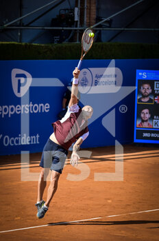 2023-04-20 - Daniel Evans (UK) and Karen Khachanov (Russia) face off during  a ATP 500 Barcelona Open Banc Sabadell round of 16 match at Real Club de Tenis de Barcelona, in Barcelona, Spain on April 20, 2023. (Photo / Felipe Mondino) - ATP 500 BARCELONA OPEN BANC SABADELL - INTERNATIONALS - TENNIS