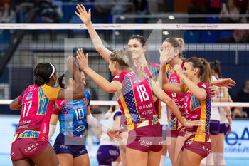 2023-02-08 - Happiness of Dana Rettke (Vero Volley Milano) and teamates - VERO VOLLEY MILANO VS VOLERO LE CANNET - CHAMPIONS LEAGUE WOMEN - VOLLEYBALL