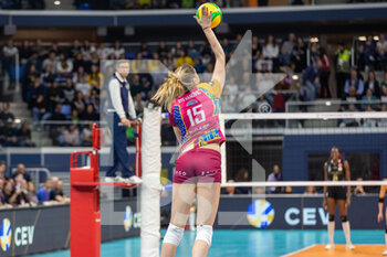 2023-03-21 - Jovana Stevanovic (Vero Volley Milano) at service - VERO VOLLEY MILANO ITA  VS VAKIFBANK ISTANBUL - CHAMPIONS LEAGUE WOMEN - VOLLEYBALL