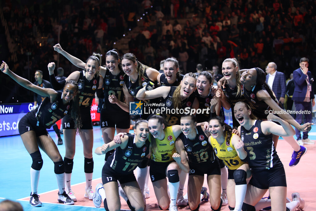 Women's Super Finals 2023 - VakifBank Istanbul vs Eczacibasi Dynavit Istanbul - CHAMPIONS LEAGUE WOMEN - VOLLEY