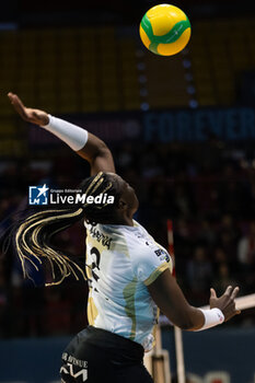 2023-12-06 - Christelle Tchoudjang-Nana (Mulhouse Alsace) during CEV Champions League Women 2024 match between Allianz VV Milano and Mulhouse Alsace at Opiquad Arena, Monza, Italy on December 6, 2023 - ALLIANZ VV MILANO VS VOLLEY MULHOUSE ALSACE - CHAMPIONS LEAGUE WOMEN - VOLLEYBALL
