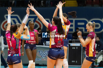 2023-12-06 - Exultation of Players of Vero Volley Milano during CEV Champions League Women 2024 match between Allianz VV Milano and Mulhouse Alsace at Opiquad Arena, Monza, Italy on December 6, 2023 - ALLIANZ VV MILANO VS VOLLEY MULHOUSE ALSACE - CHAMPIONS LEAGUE WOMEN - VOLLEYBALL