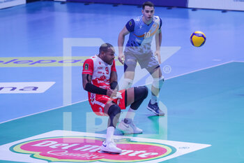 2023-02-25 - Yoandy Leal (Gas Sales Bluenergy Piacenza) - SEMIFINAL - SIR SAFETY SUSA PERUGIA VS GAS SALES BLUENERGY PIACENZA - ITALIAN CUP - VOLLEYBALL