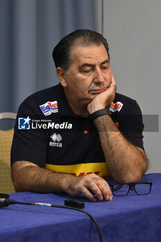 2023-09-13 - Ferdinando De Giorgi during the Press Conference to present the final phase of the European Men's Volleyball Championship, 13 September 2023, Hotel Mercure Roma West, Rome, Italy - CEV EUROVOLLEY 2023 FINALS PRESS CONFERENCE - CEV EUROVOLLEY MEN - VOLLEYBALL