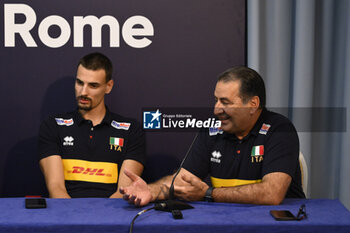 2023-09-13 - Simone Giannelli and Ferdinando De Giorgi during the Press Conference to present the final phase of the European Men's Volleyball Championship, 13 September 2023, Hotel Mercure Roma West, Rome, Italy - CEV EUROVOLLEY 2023 FINALS PRESS CONFERENCE - CEV EUROVOLLEY MEN - VOLLEYBALL