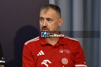 2023-09-13 - Nikola Grbic during the Press Conference to present the final phase of the European Men's Volleyball Championship, 13 September 2023, Hotel Mercure Roma West, Rome, Italy - CEV EUROVOLLEY 2023 FINALS PRESS CONFERENCE - CEV EUROVOLLEY MEN - VOLLEYBALL