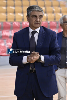 2023-10-10 - Pietro Mele President of Roma Volley Club during the Presentation of the 2023/24 Roma Volley Club Sports and Luiss Basket Season, 10 October 2023 at Pala Tiziano, Rome, Italy. - PRESENTATION OF THE 2023/24 ROMA VOLLEY CLUB SPORTS SEASON - EVENTS - VOLLEYBALL