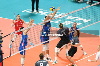 04/09/2023 - Estonia's Treial Henri #1 attack - SERBIA VS ESTONIA - EUROVOLLEY MEN - VOLLEY