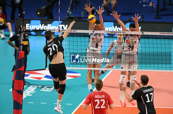 04/09/2023 - Switzerland's Migge Lars #20 attack - ITALY VS SWITZERLAND - EUROVOLLEY MEN - VOLLEY