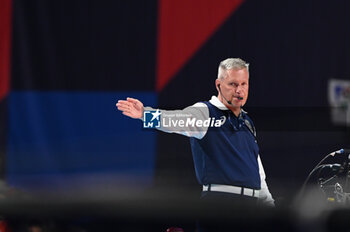 04/09/2023 - Igor PORVAZNIK (First referee of the match) - ITALY VS SWITZERLAND - EUROVOLLEY MEN - VOLLEY