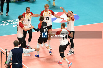 05/09/2023 - Germany's team rejoices after a point - GERMANY VS SERBIA - EUROVOLLEY MEN - VOLLEY