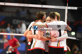 2023-09-06 - Belgium's team rejoices after a point - SWITZERLAND VS BELGIUM - CEV EUROVOLLEY MEN - VOLLEYBALL