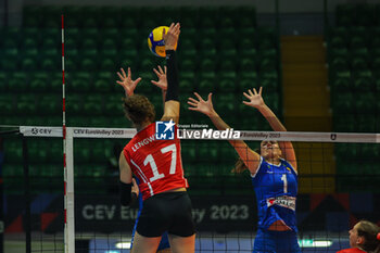 2023-08-16 - Julie Lengweiler #17 of Switzerland during CEV EuroVolley 2023 women Final Round Pool B volleyball match between Switzerland and Bosnia-Herzegovina at Arena di Monza, Monza, Italy on August 16, 2023 - CEV EUROVOLLEY 2023 - WOMEN - SWITZERLAND VS BOSNIA & HERZEGOVINA - INTERNATIONALS - VOLLEYBALL