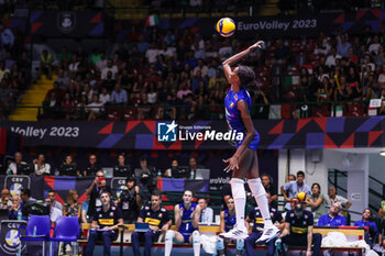 2023-08-18 - Paola Ogechi Egonu #18 of Italy seen in action during CEV EuroVolley 2023 women Final Round Pool B volleyball match between Italy and Zwitzerland at Arena di Monza, Monza, Italy on August 18, 2023 - CEV EUROVOLLEY 2023 - WOMEN - ITALY VS SWITZERLAND - INTERNATIONALS - VOLLEYBALL