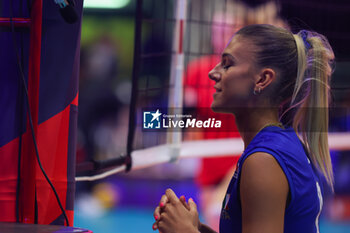 2023-08-18 - Alessia Orro #8 of Italy looks on during CEV EuroVolley 2023 women Final Round Pool B volleyball match between Italy and Zwitzerland at Arena di Monza, Monza, Italy on August 18, 2023 - CEV EUROVOLLEY 2023 - WOMEN - ITALY VS SWITZERLAND - INTERNATIONALS - VOLLEYBALL
