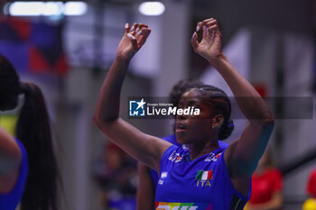 2023-08-18 - Miriam Fatime Sylla #17 of Italy looks on during CEV EuroVolley 2023 women Final Round Pool B volleyball match between Italy and Zwitzerland at Arena di Monza, Monza, Italy on August 18, 2023 - CEV EUROVOLLEY 2023 - WOMEN - ITALY VS SWITZERLAND - INTERNATIONALS - VOLLEYBALL