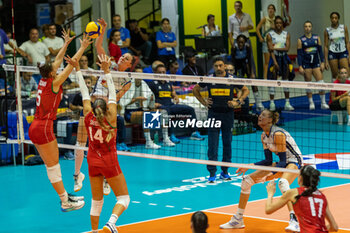 2023-08-19 - Spike of LUBIAN Marina (Italy) - CEV EUROVOLLEY 2023 - WOMEN - BULGARIA VS ITALY - INTERNATIONALS - VOLLEYBALL