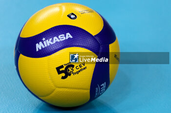 2023-09-09 - Official ball of CEV European Championships - EIGHT FINAL - ITALY VS NORTH MACEDONIA - CEV EUROVOLLEY MEN - VOLLEYBALL
