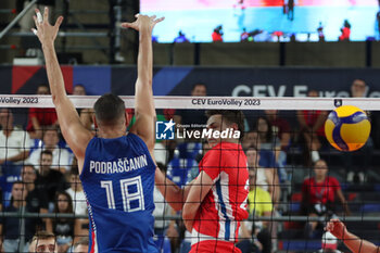 10/09/2023 - Czechia's Josef Polak in action against Serbia's Marko Podrascanin - EIGHT FINAL - SERBIA VS CZECHIA - EUROVOLLEY MEN - VOLLEY