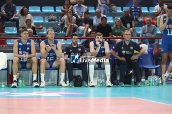 2023-09-10 - Serbia's bench players - EIGHT FINAL - SERBIA VS CZECHIA - CEV EUROVOLLEY MEN - VOLLEYBALL