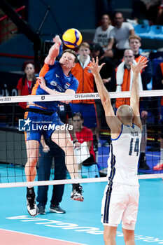 2023-09-12 - The Netherlands' Michael Parkinson - QUARTER FINAL - ITALY VS THE NETHERLANDS - CEV EUROVOLLEY MEN - VOLLEYBALL